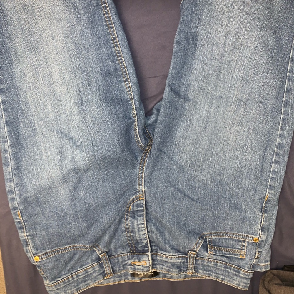 jeans